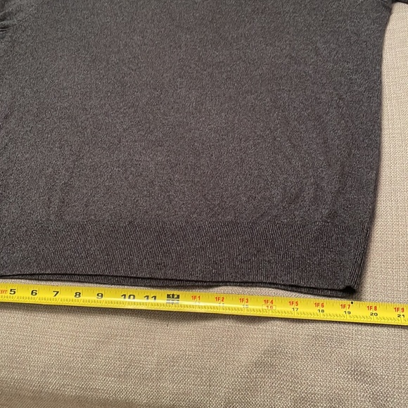 NWT $69 BANANA Republic Luxury Blend Pullover Sweater Heather Gray with Cashmere - Picture 8 of 15